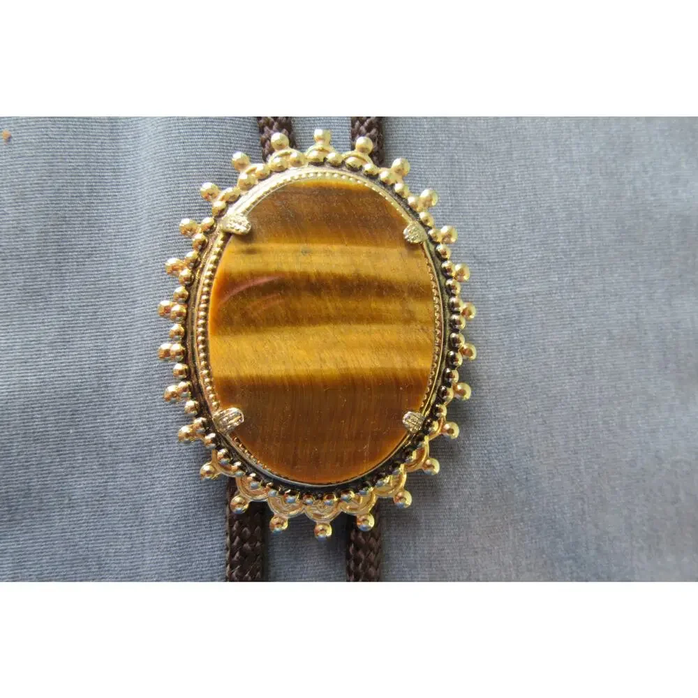 Unknown vintage natural